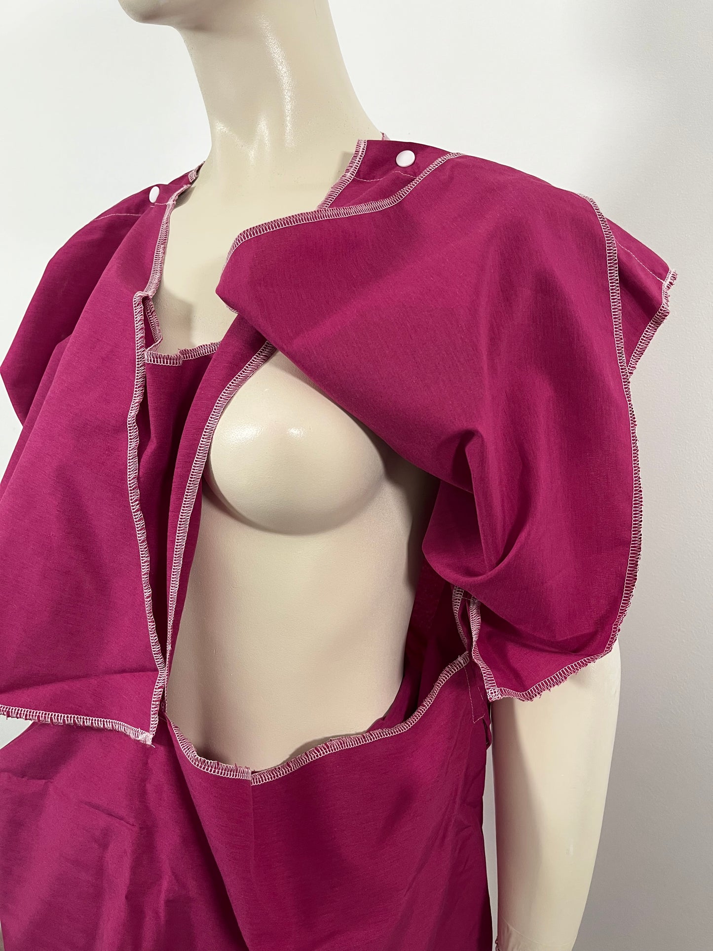 Blouse MIARO - Dispositif de protection de l'intimité